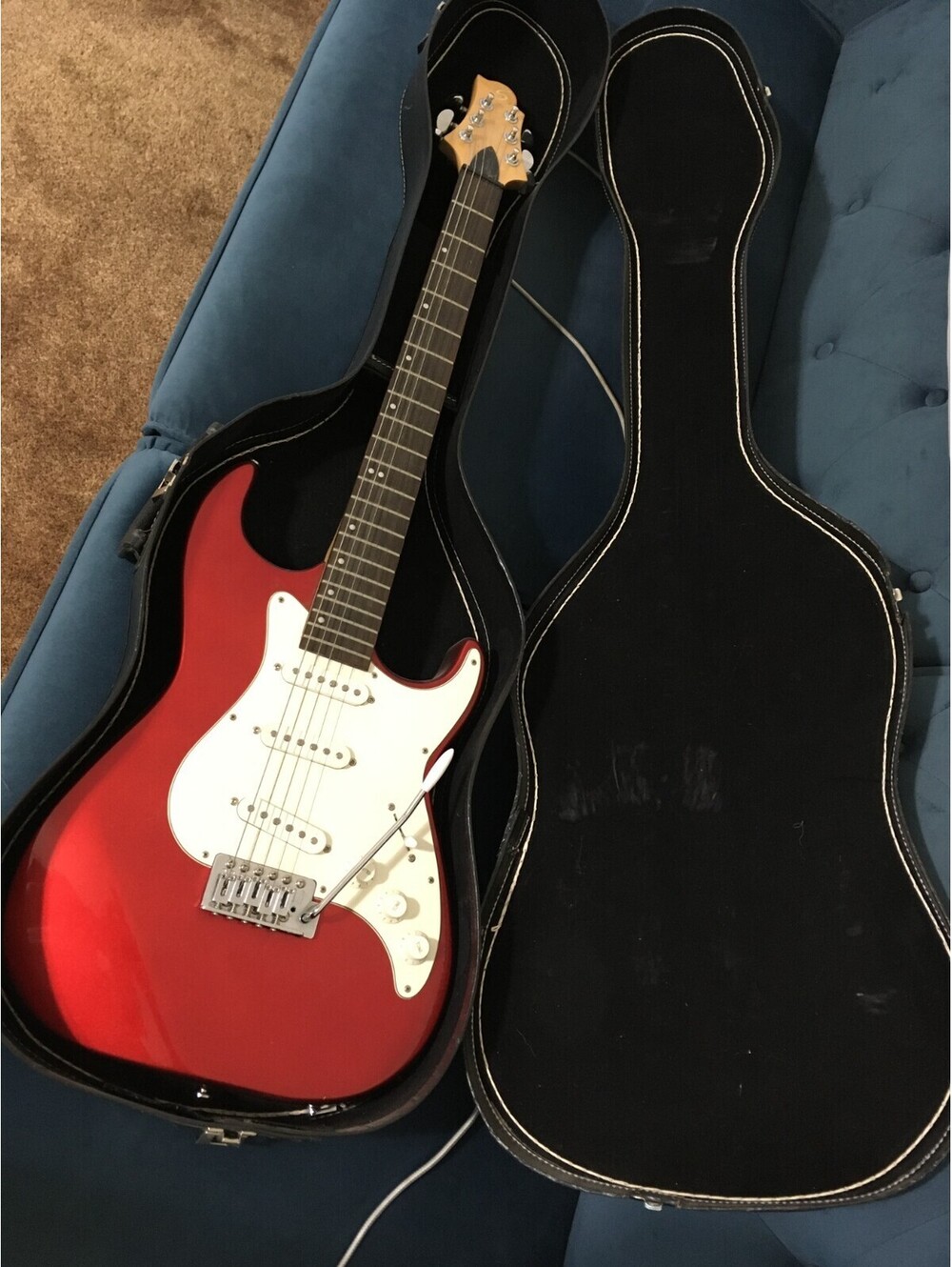Samick Greg Bennett Mini Electric Guitar Malibu MMB-1 Red. + CASE NEEDS SERVICE